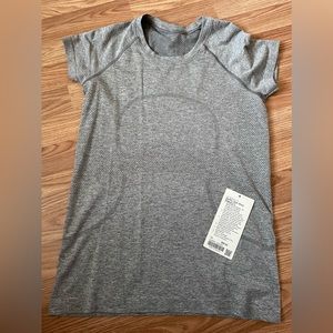 Lululemon Swiftly tech short sleeve grey